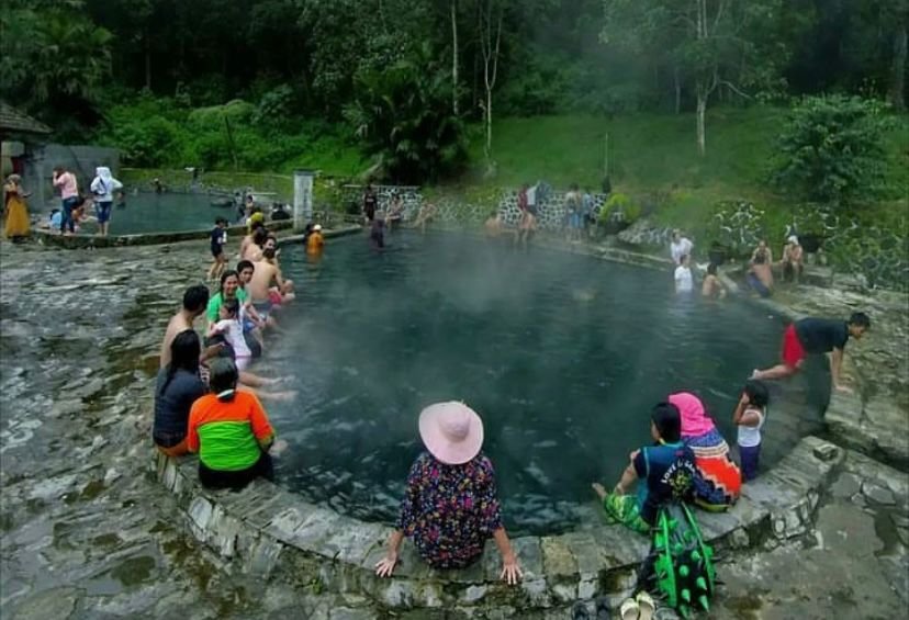 Kota Batu Jatim: Destinasi Pemandian Air Hangat Alami untuk Kesehatan dan Keindahan Pegunungan
